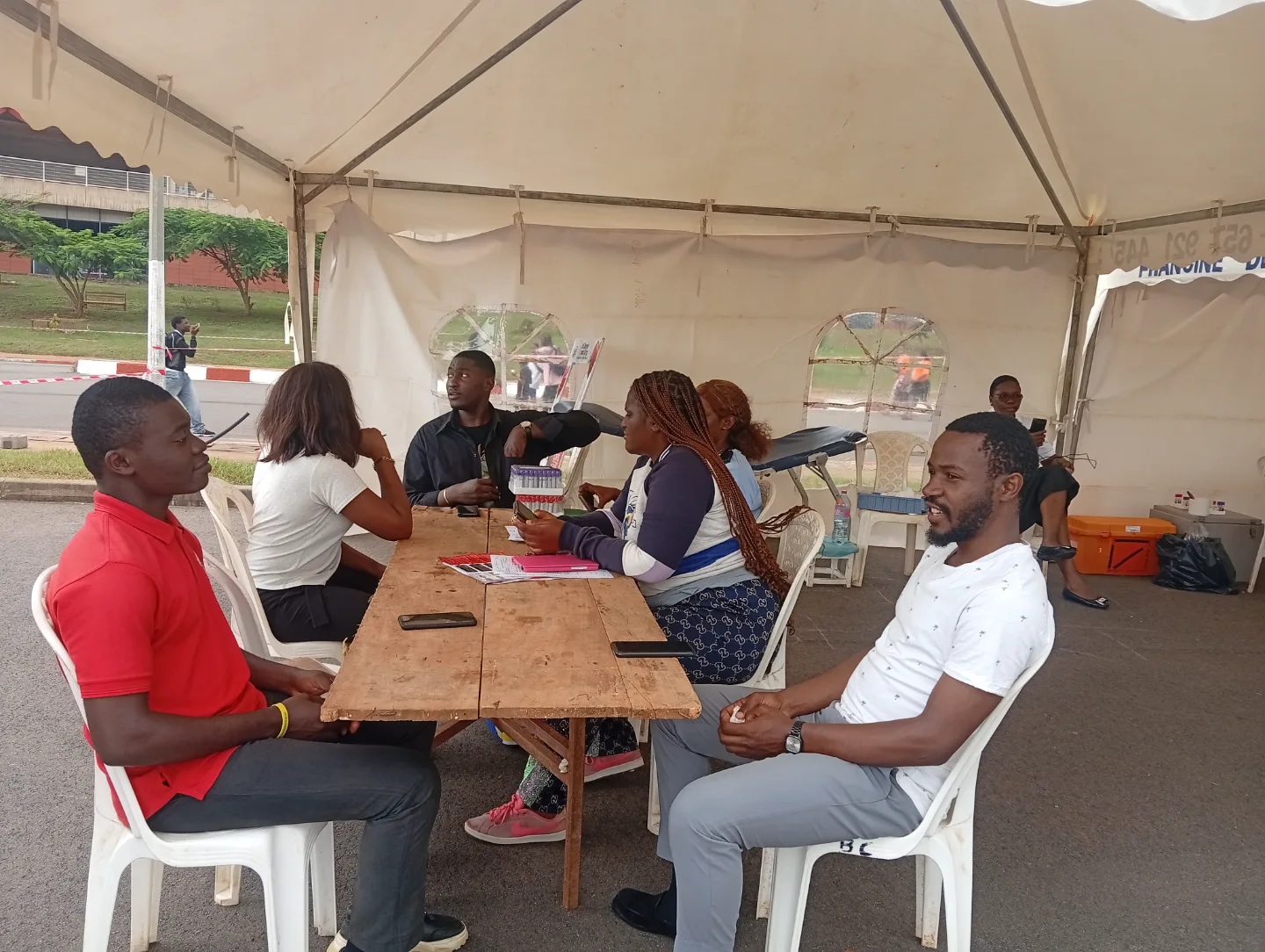 ​OLEMBÉ GOLDEN WEEK : QUAND INFRASTRUCTURES SPORTIVES, SANTÉ PUBLIQUE ET CITOYENNETÉ SE REJOIGNENT 