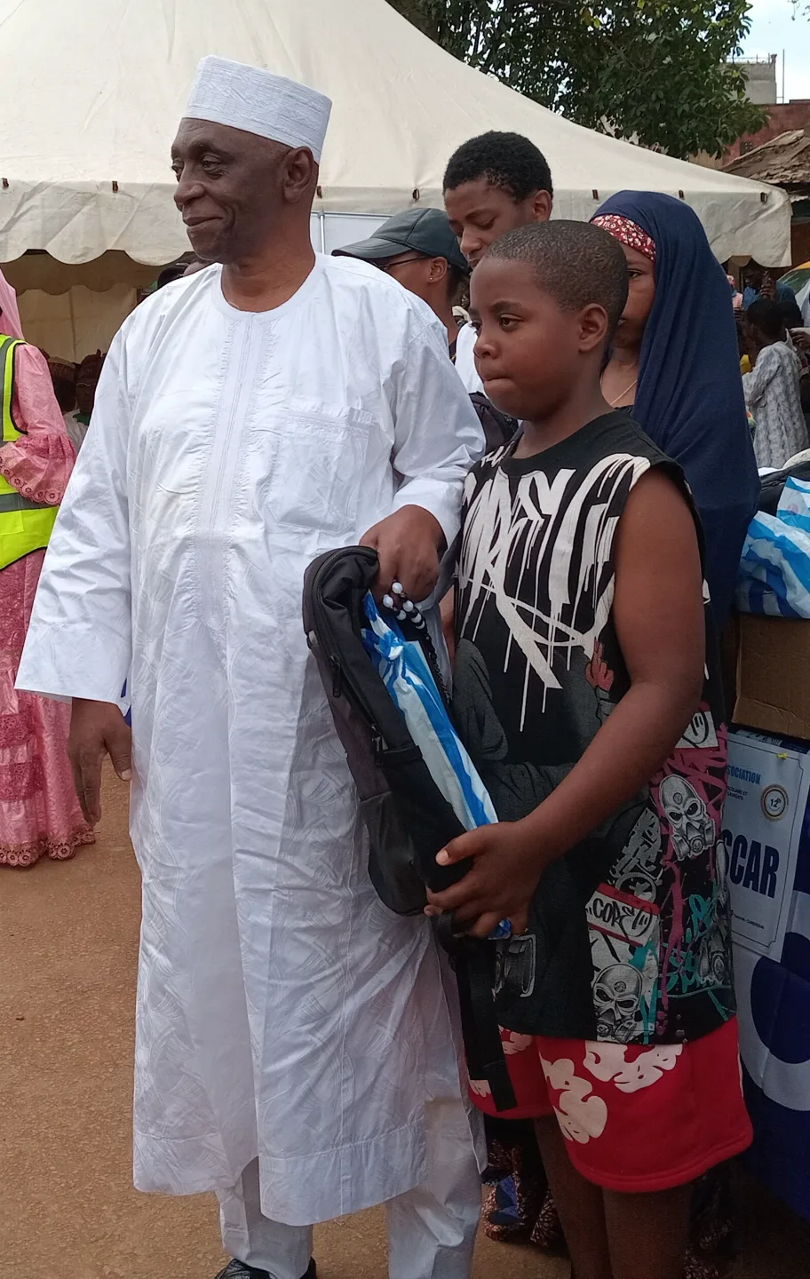 12ᵉ Édition de la Remise de Kits Scolaires à la Briqueterie : La Babanya Youth Association Fait de l’Éducation un Levier de Transformation Sociale